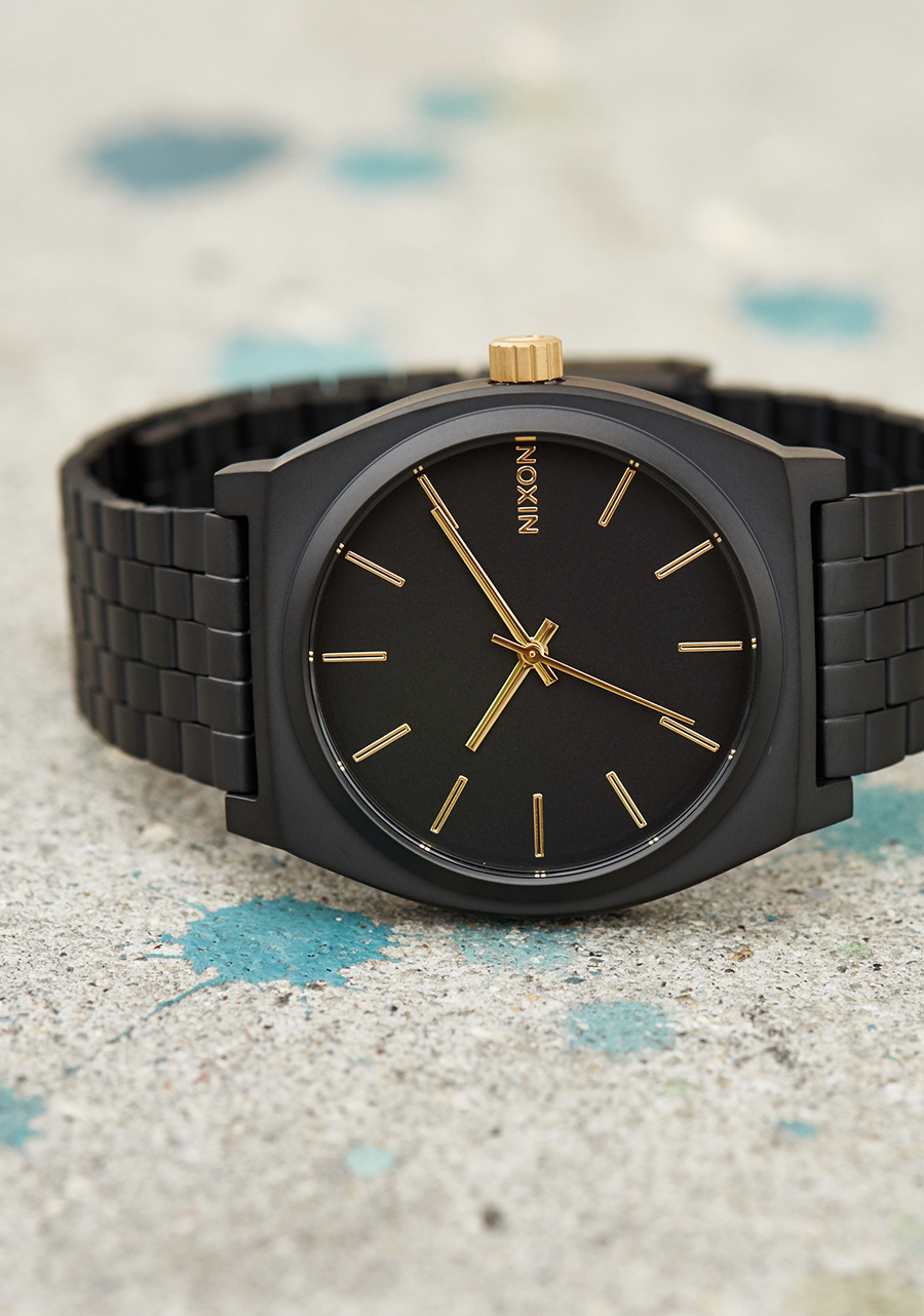 Time Teller - Noir mat / Or